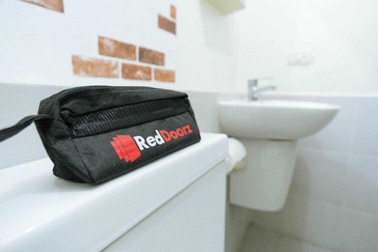 Reddoorz Plus Near Jakarta Kota Station Eksteriør bilde