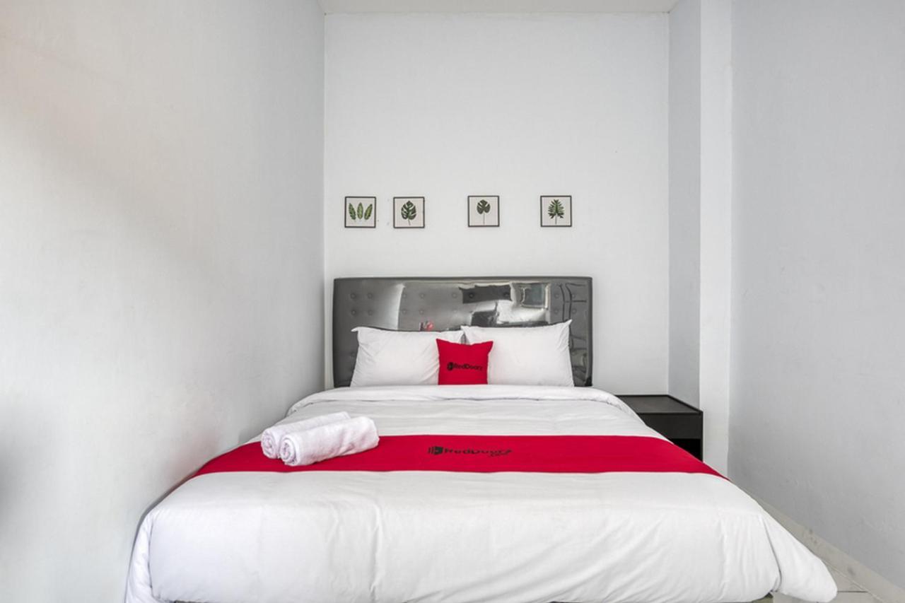 Reddoorz Plus Near Jakarta Kota Station Eksteriør bilde