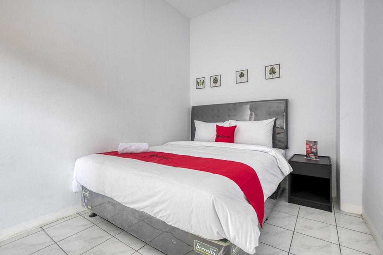 Reddoorz Plus Near Jakarta Kota Station Eksteriør bilde